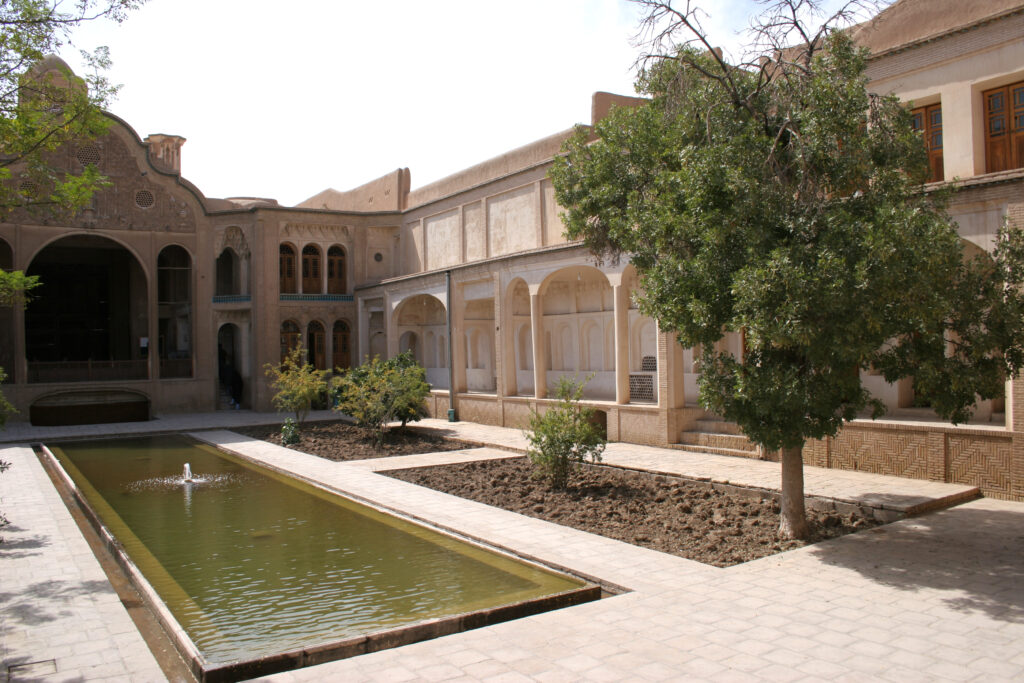 Iranian House Sale Price